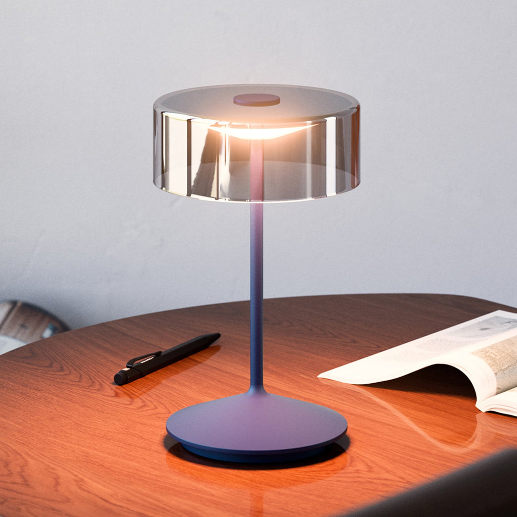 LED oppladbar bordlampe Numotion dimbar blå glass IP54 forfra