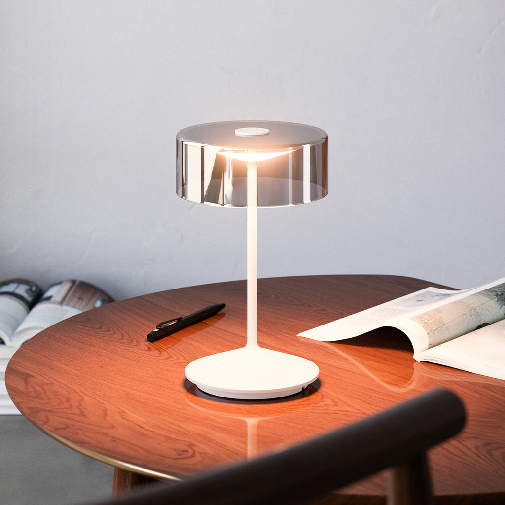 LED oppladbar bordlampe Numotion glass dimbar hvit IP54 forfra