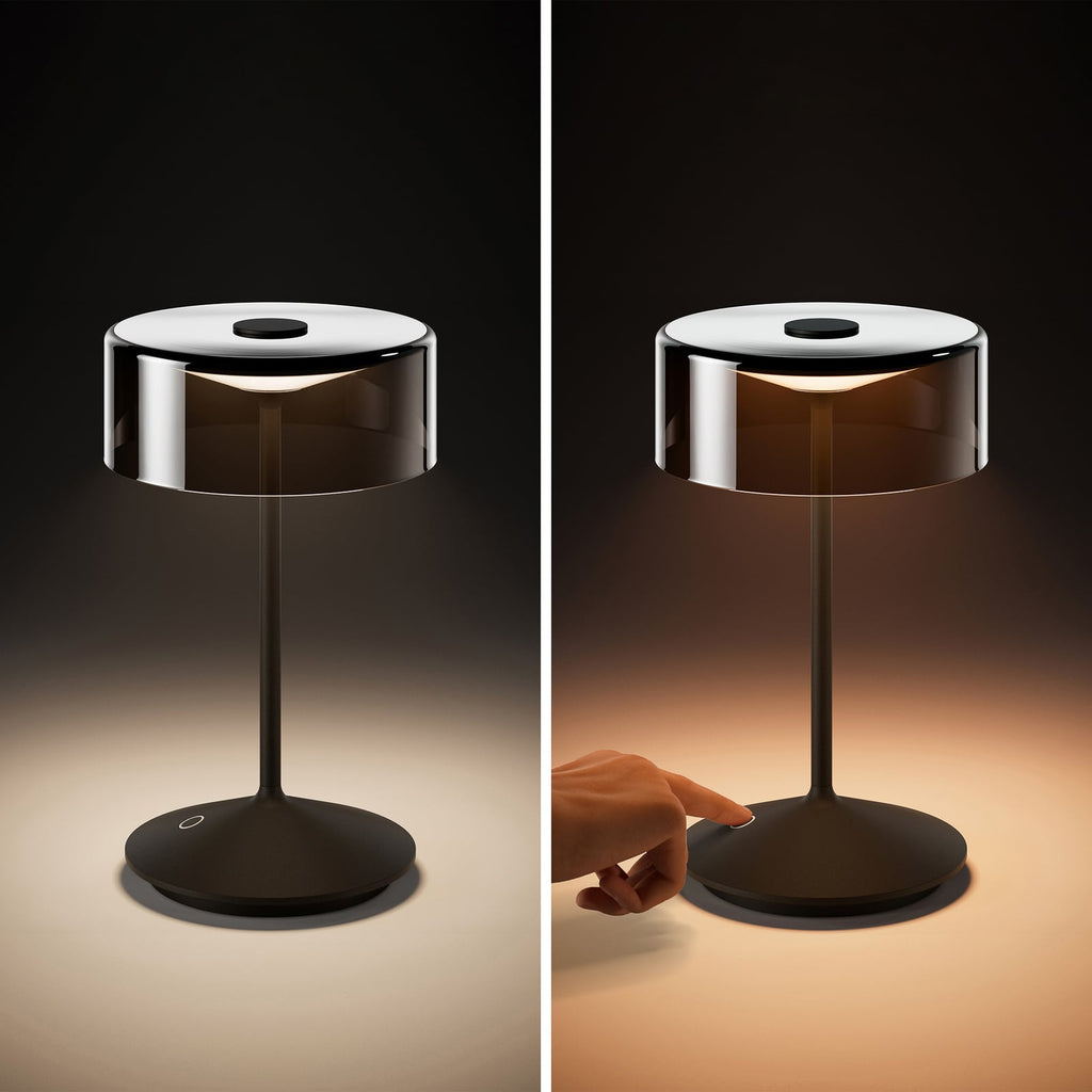 LED oppladbar bordlampe Numotion glass dimbar IP54 - Sigor montert på bord