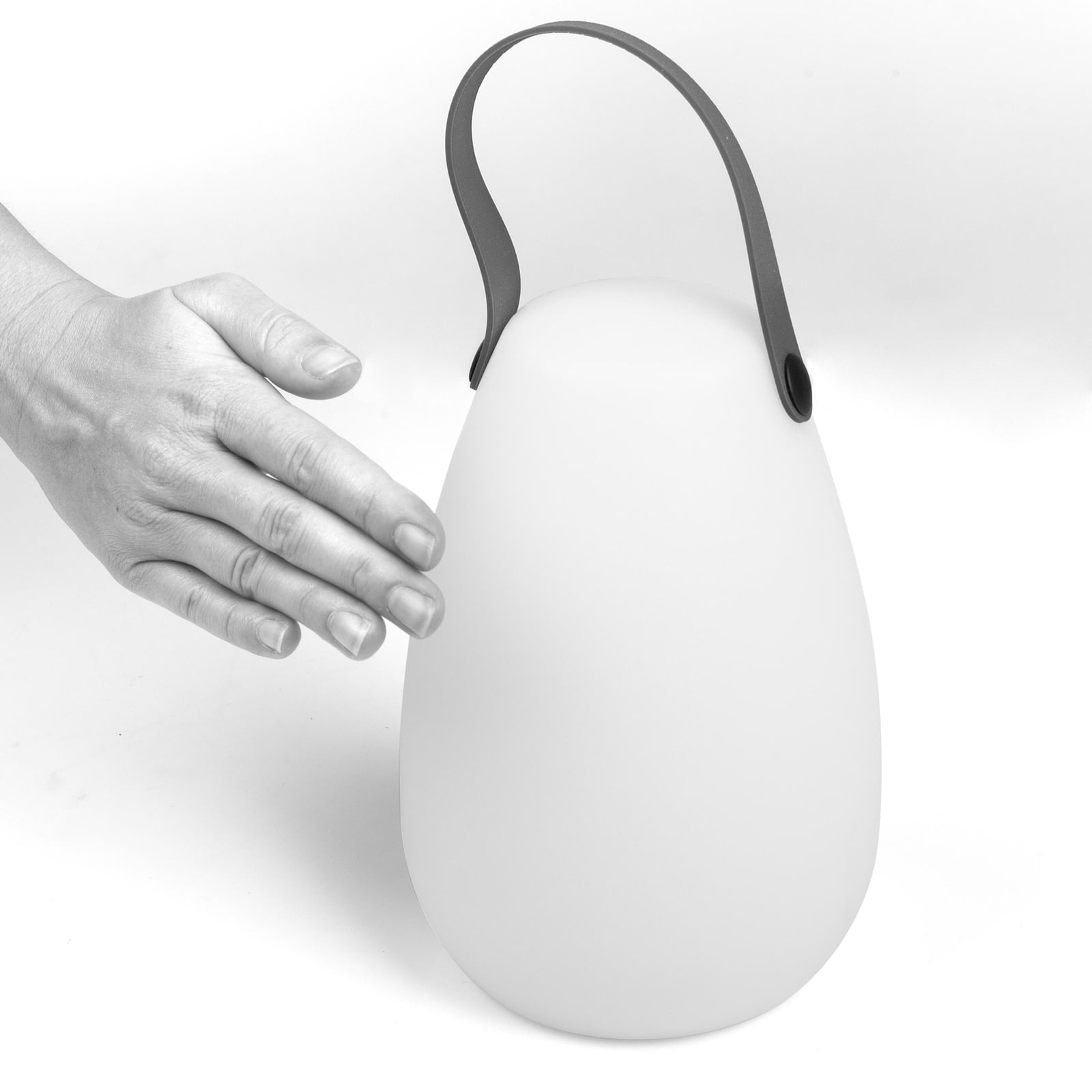 LED oppladbar bordlampe OOO-50002 hvit plast IP44 lys på
