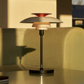 LED oppladbar bordlampe PH 80 hvit/rød dimbar IP44 forfra