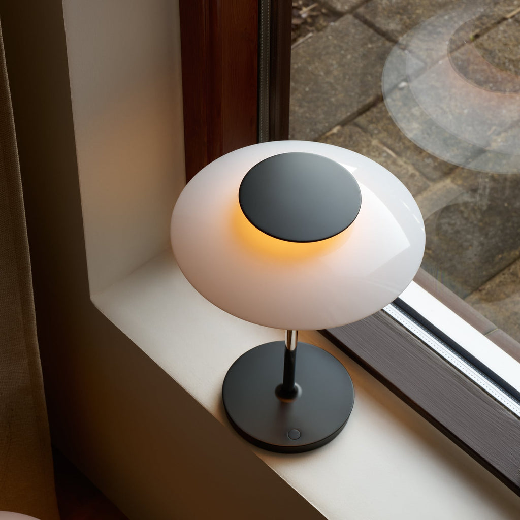LED oppladbar bordlampe PH 80 hvit/rød dimbar IP44 USB-ladeport