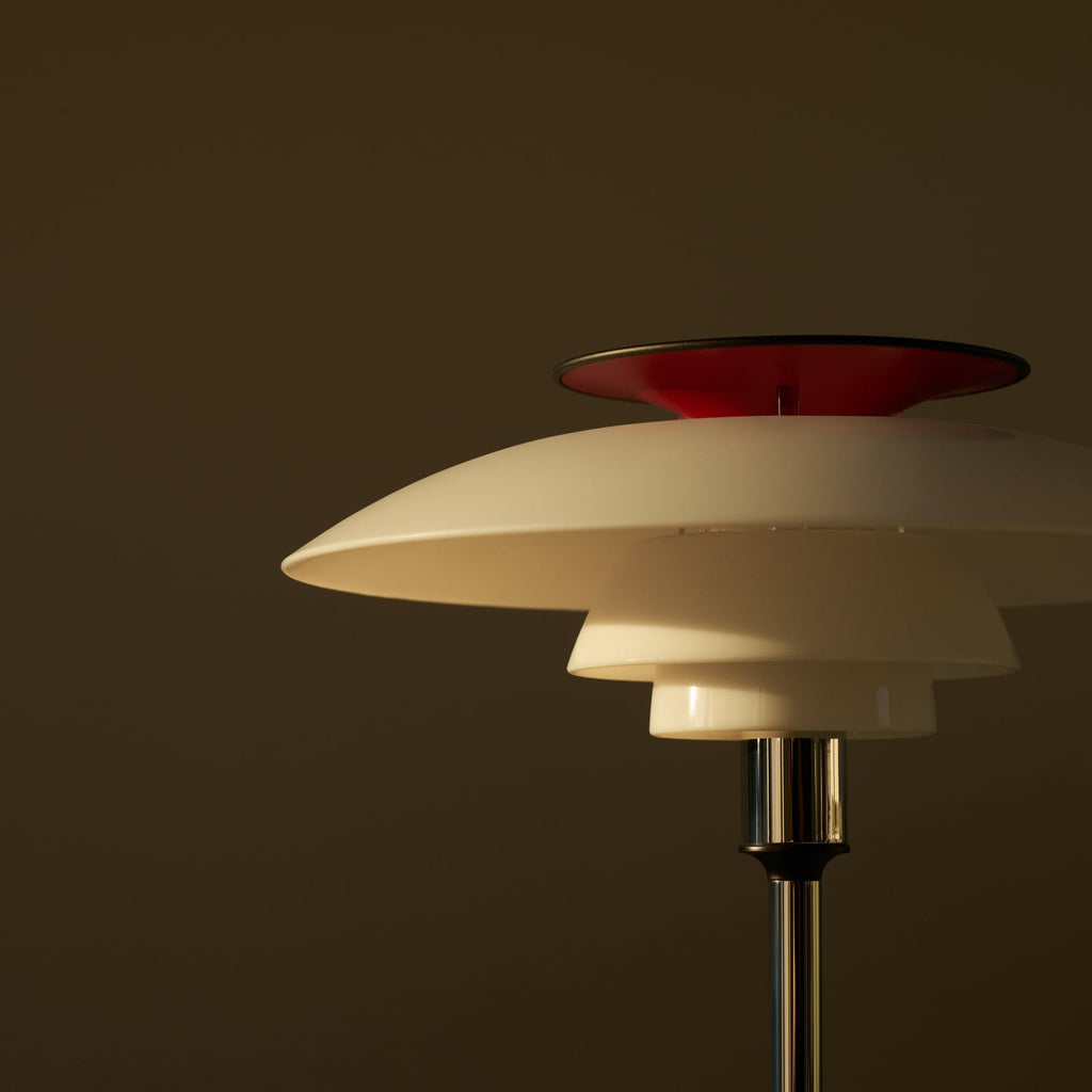 LED oppladbar bordlampe PH 80 hvit/rød dimbar IP44 sideprofil
