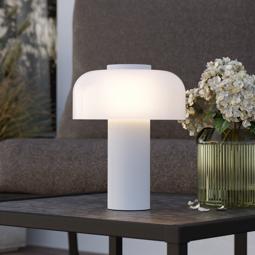 LED oppladbar bordlampe Ponente hvit forfra