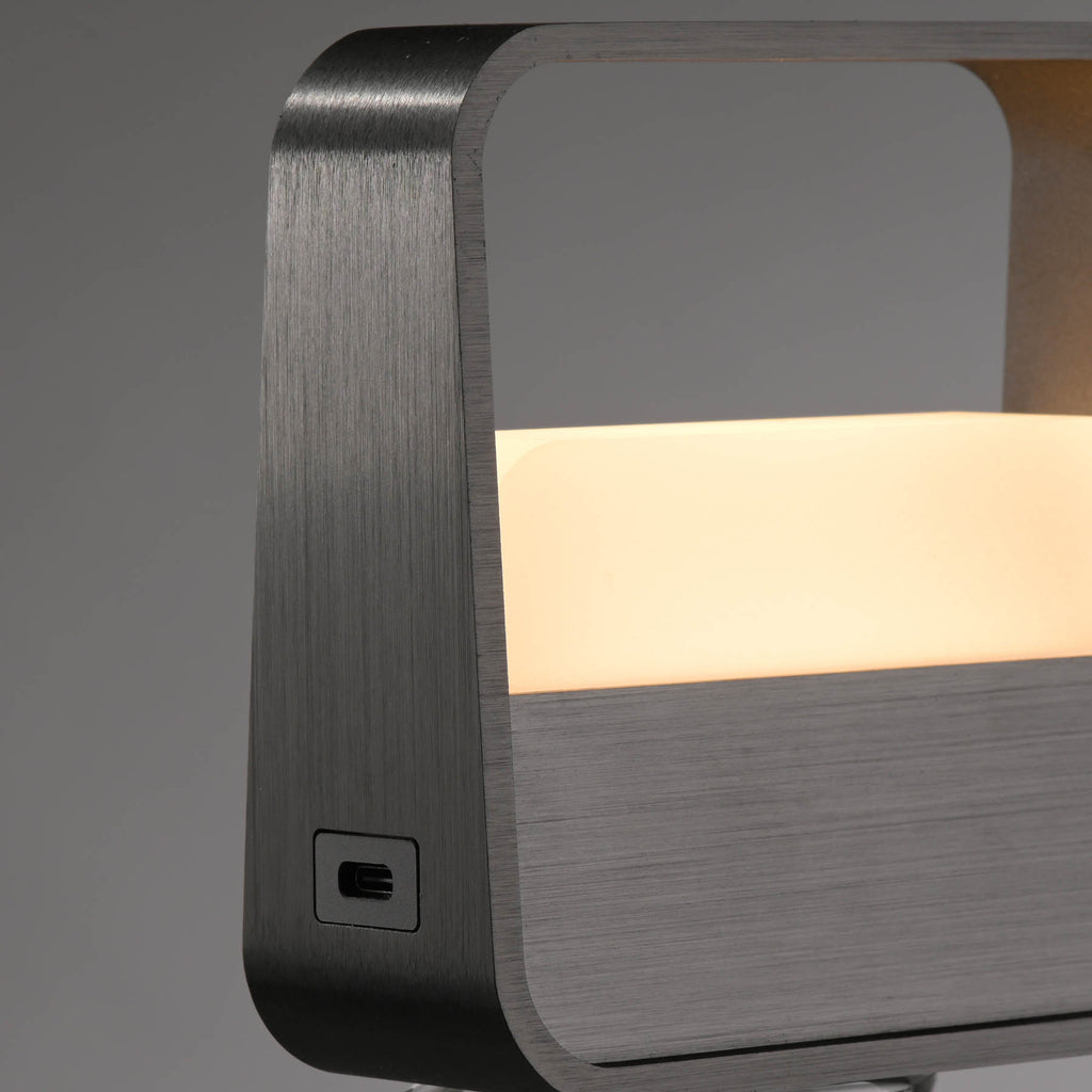 LED oppladbar bordlampe PURE Go grå aluminium dimbar på nattbord