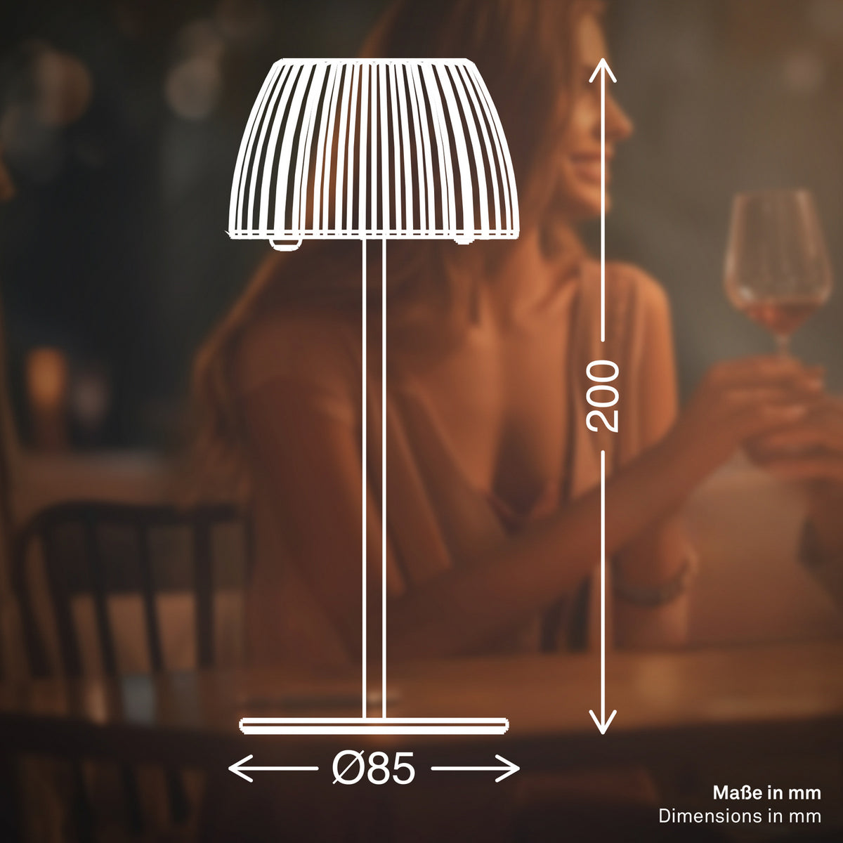 LED oppladbar bordlampe Riffle antrasitt nærbilde av lampehode