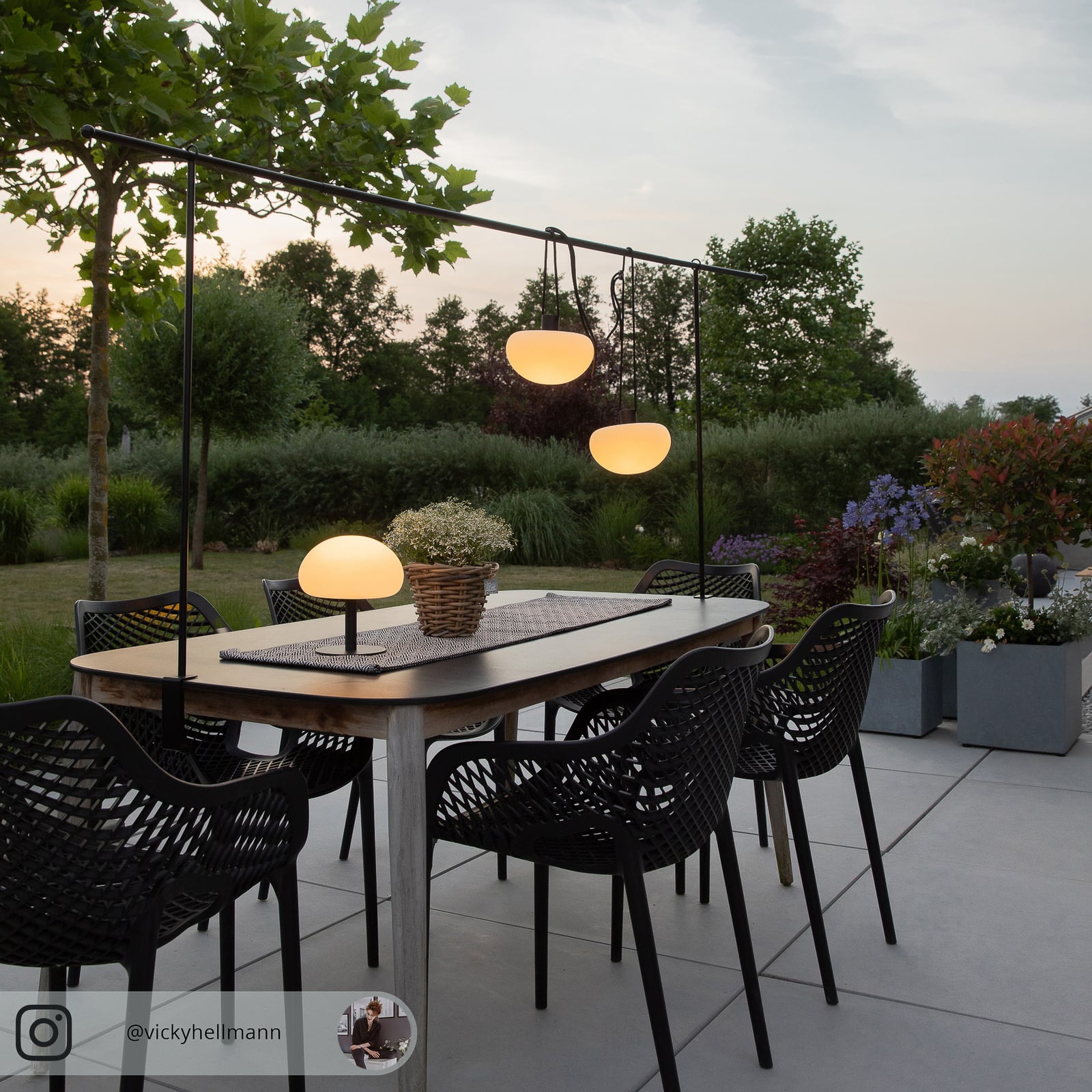 LED oppladbar bordlampe Sponge table Ø20 cm IP65 nærbilde av materiale
