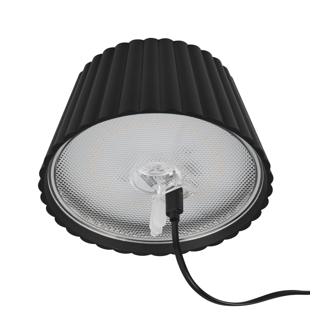 LED oppladbar bordlampe Suarez svart metall IP44 dimbar nærbilde av LED-lyskilde