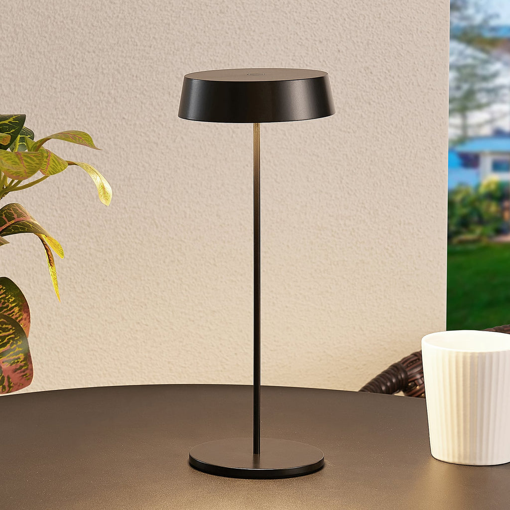 LED oppladbar bordlampe Tibia dimbar svart aluminium IP54 forfra
