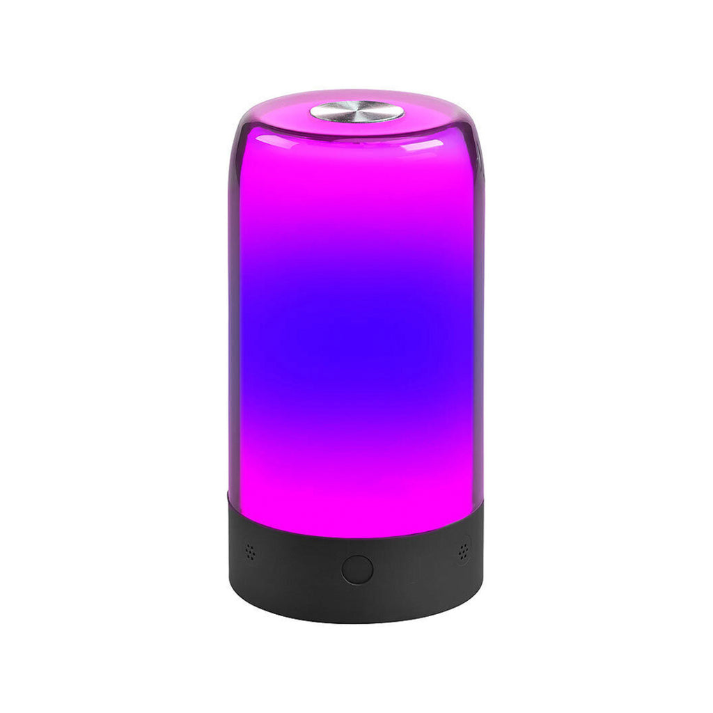 LED oppladbar bordlampe Valtari RGB plast Ø10 cm nærbilde av lampe