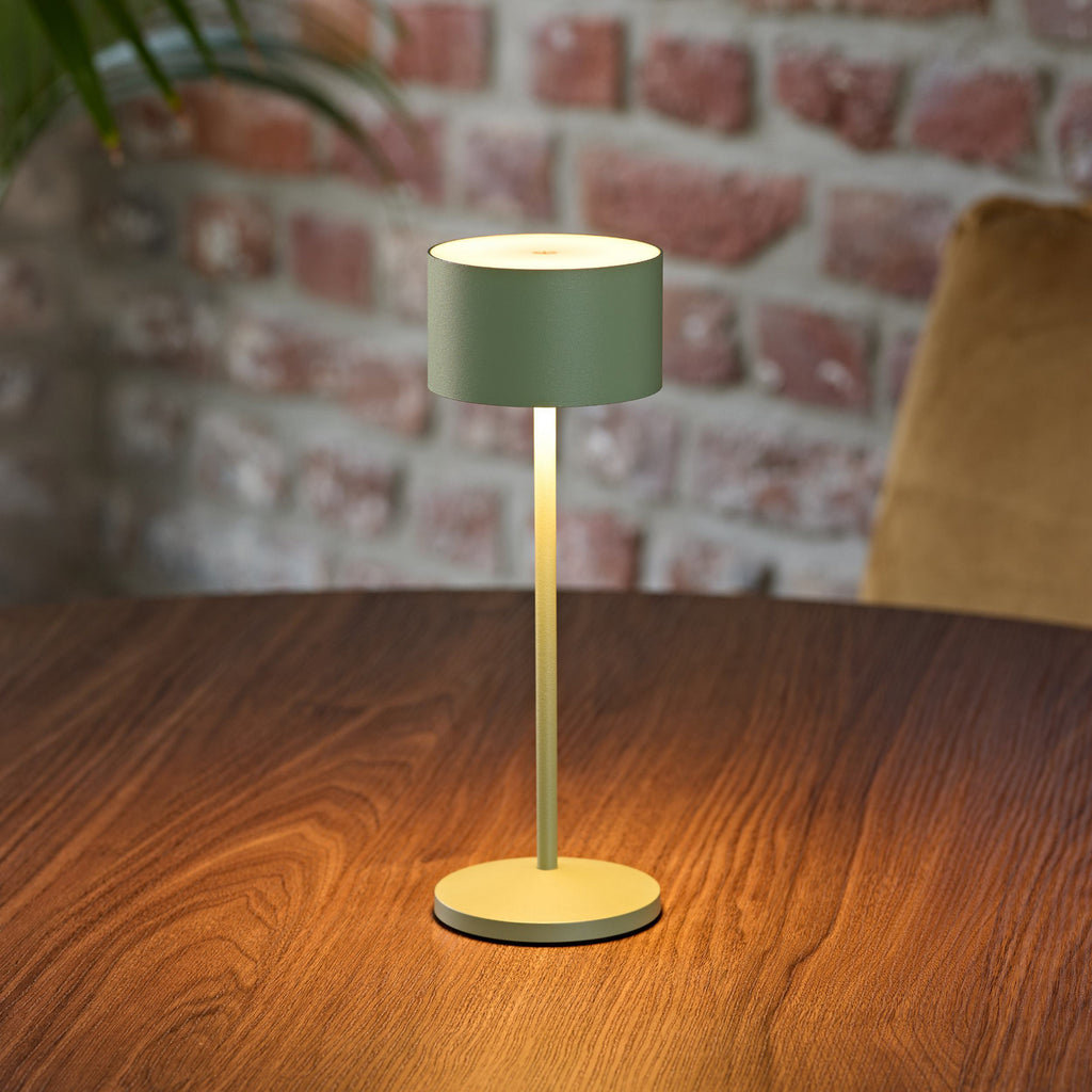 LED oppladbar bordlampe Veluna grønn bakside