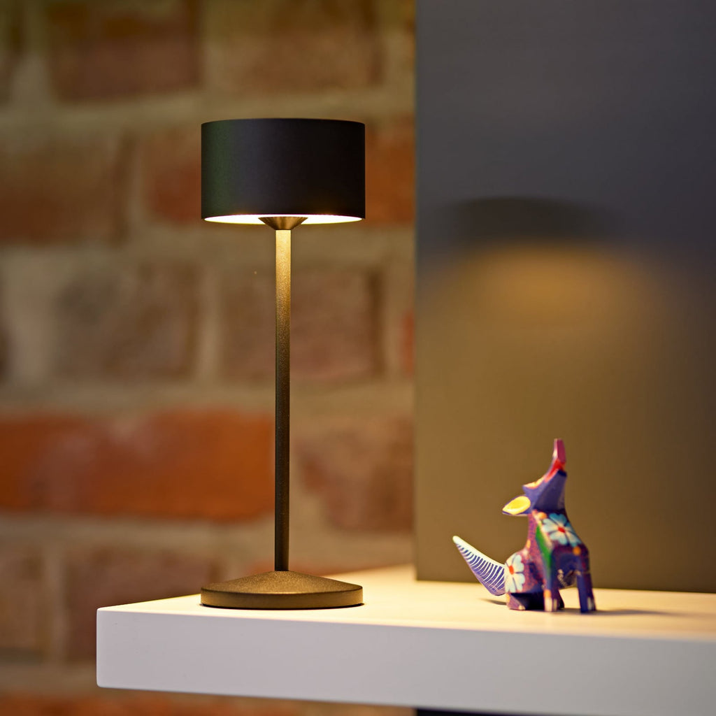 LED oppladbar bordlampe Veluna svart 3-pk dimbar IP44 detalj