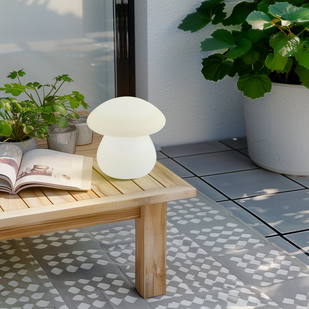 LED oppladbar bordlampe Vernate RGBW dimbar hvit IP44 bakside