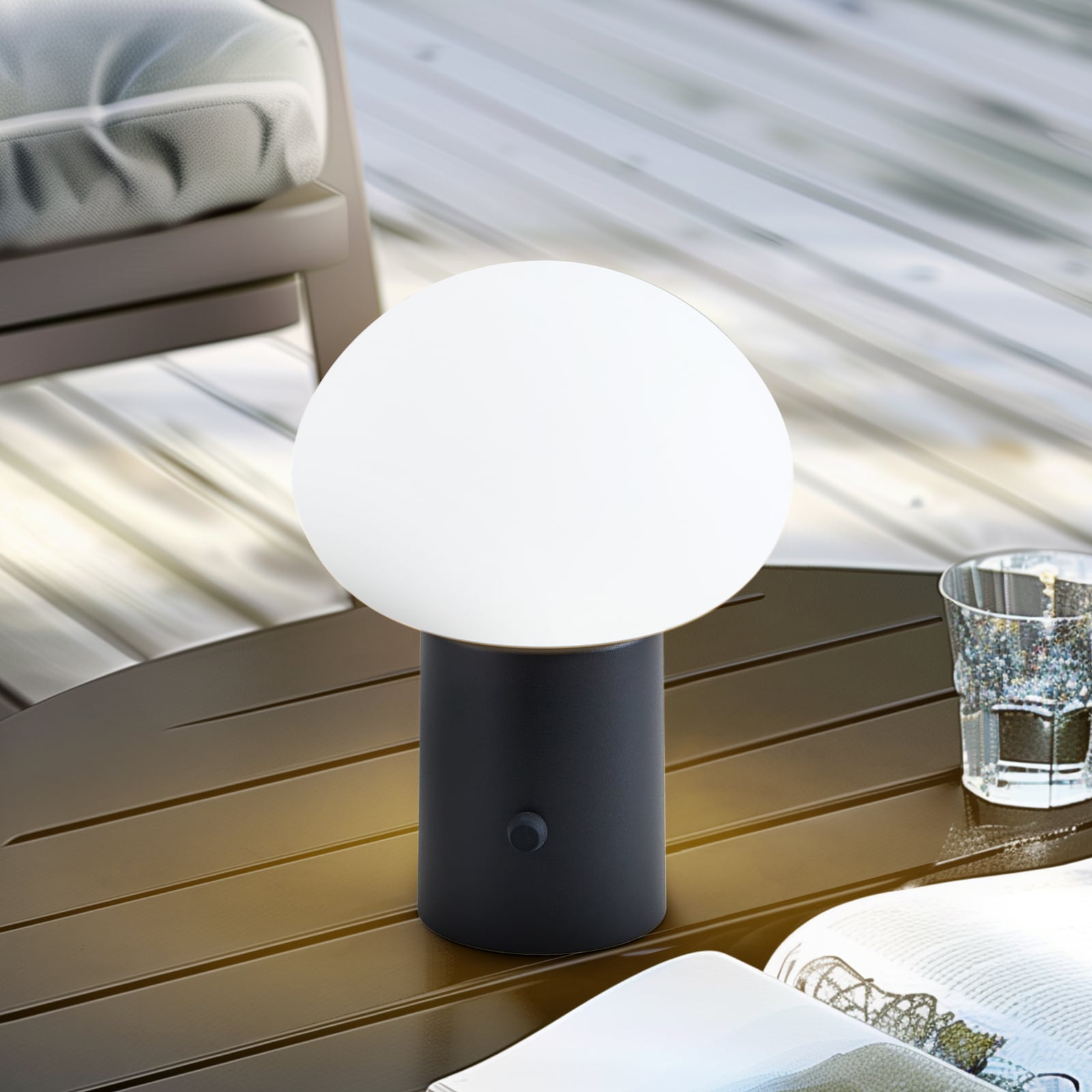 LED oppladbar bordlampe Zelie dimbar svart aluminium IP44 forfra