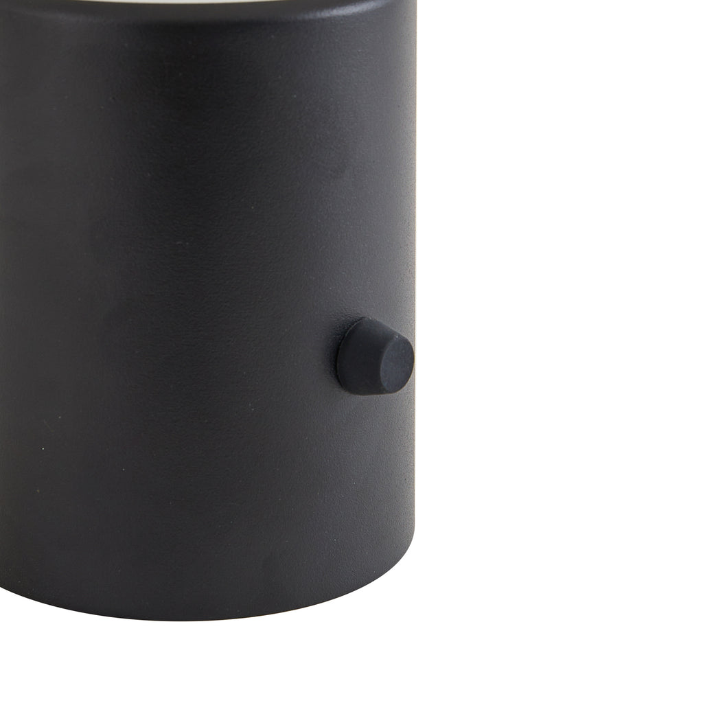 LED oppladbar bordlampe Zelie dimbar svart aluminium IP44 sideprofil