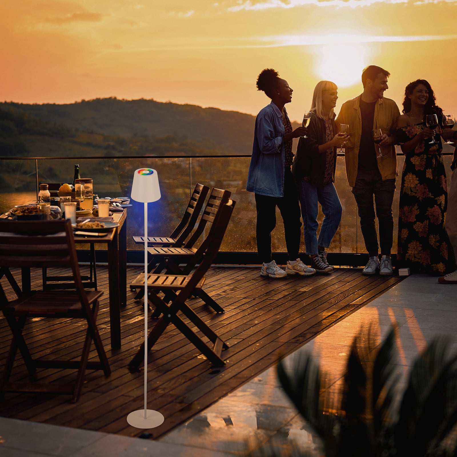 LED oppladbar gulvlampe Coloris hvit dimbar RGB IP44 Briloner bakside