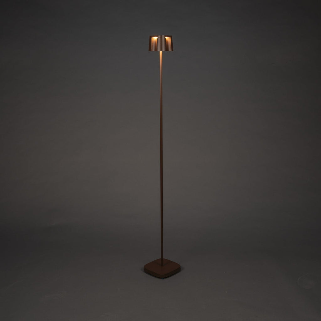 LED oppladbar gulvlampe Nice rustfarget aluminium IP54 CCT montert utendørs