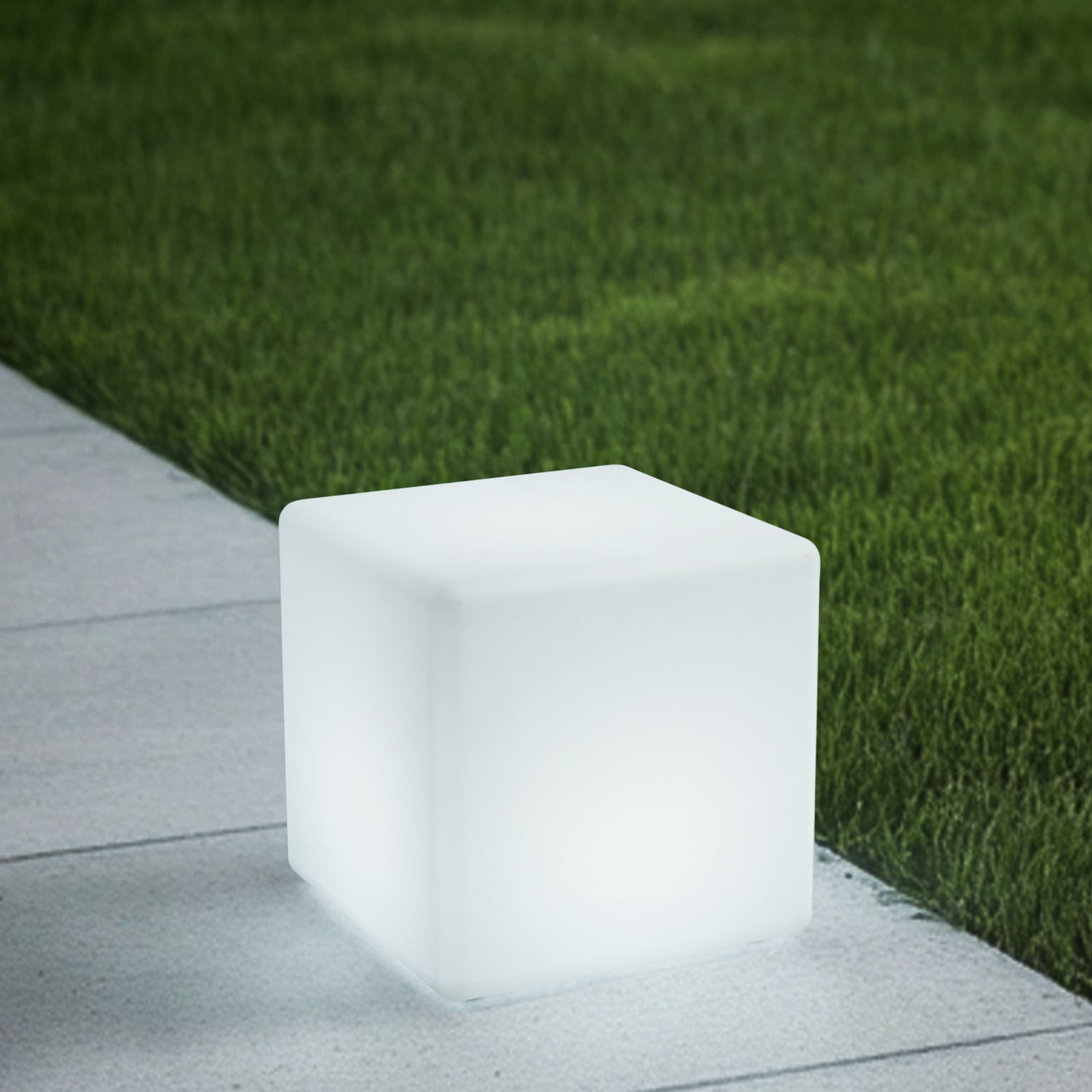 LED oppladbar utelampe Cubara terning RGB dimbar IP54 - Lindby bakside
