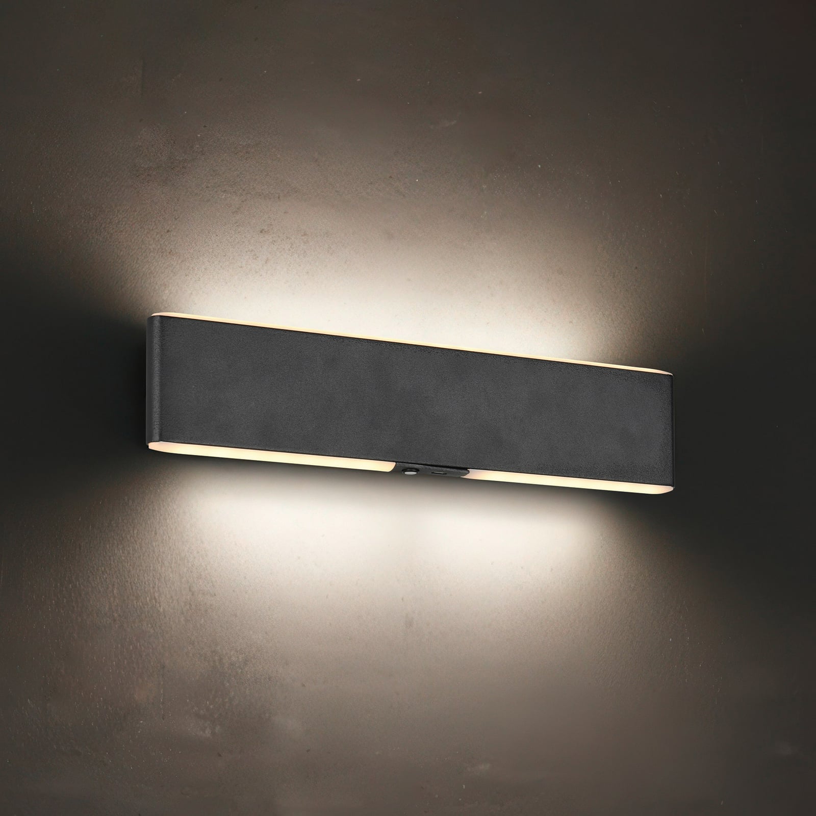 LED oppladbar vegglampe Conchita dimbar CCT 32 cm svart forfra