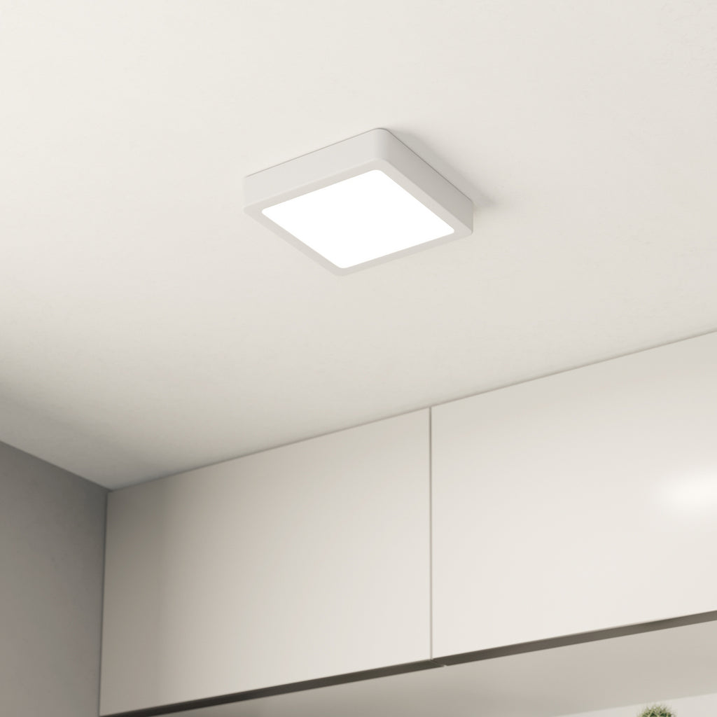 LED påbyggingspanel Fueva 5 hvit bakside og tilkobling