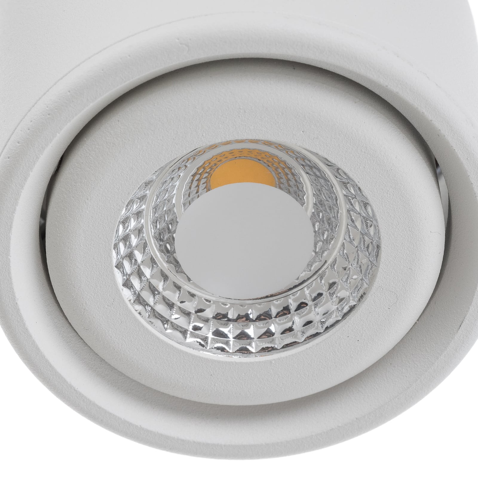 LED påbyggingsspot Anzio svingbar hvit aluminium Ø8 cm 6W med lys på