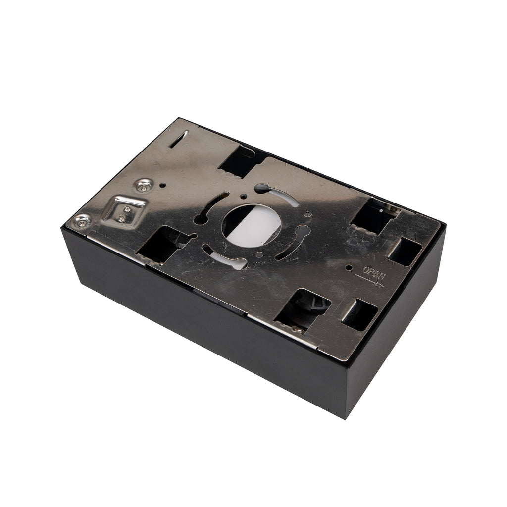 LED påbyggingsspot DL04 Surface X2 dimbar svart 2700K i bruk