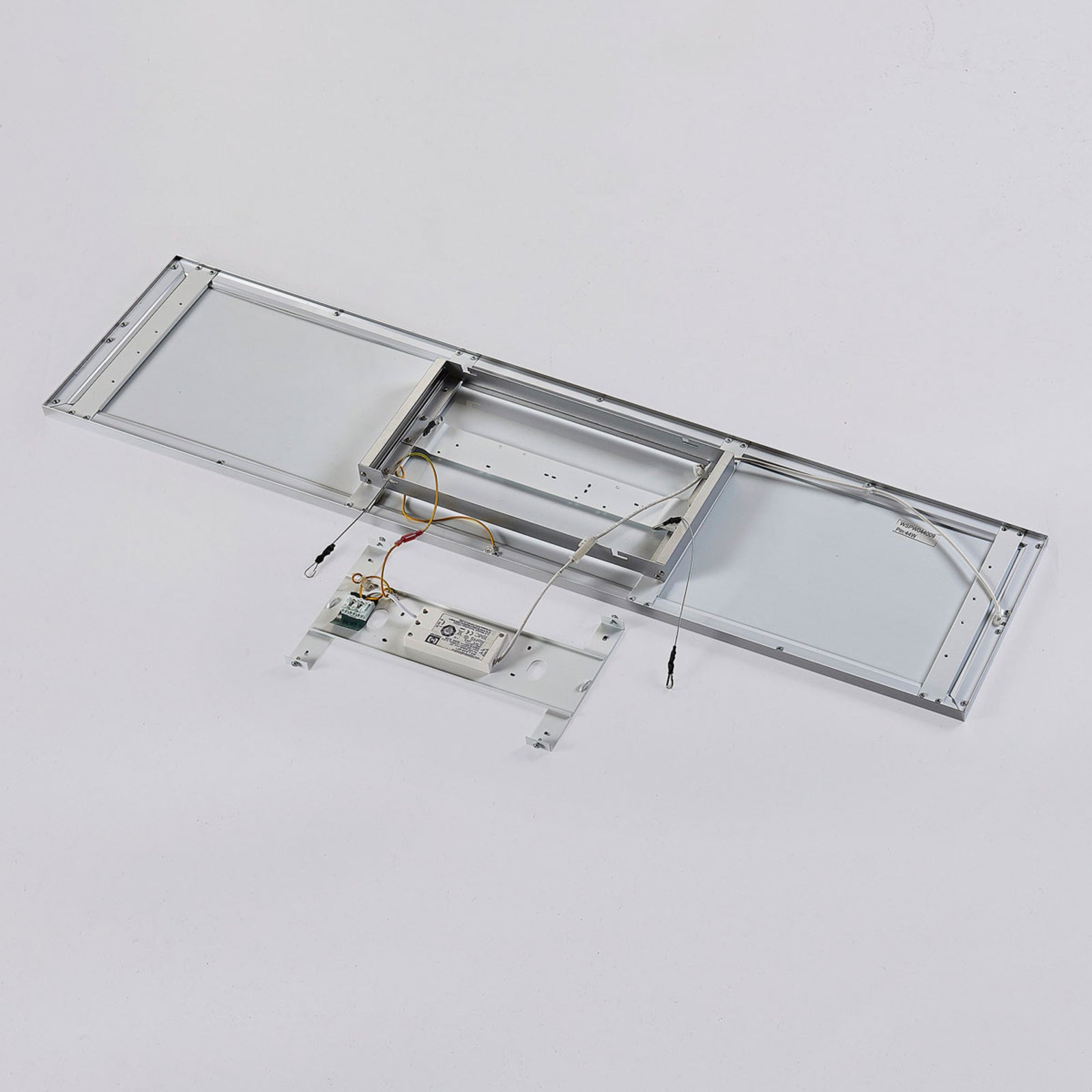LED-panel Arthur sølv 120x30 cm opphengsløsning