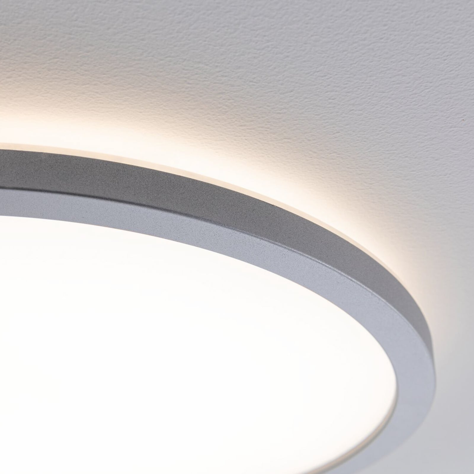 LED-panel Atria Shine rund Ø29 cm 16W krom matt varmhvit detalj