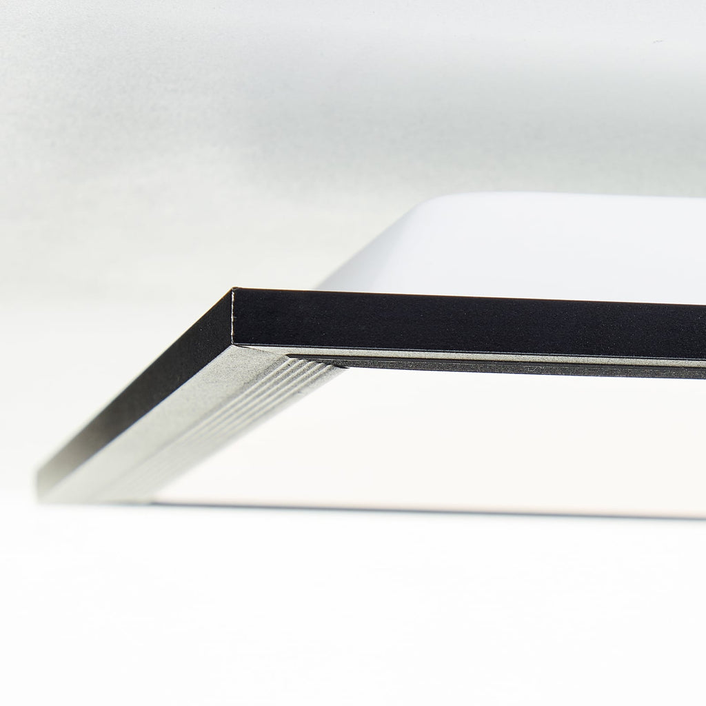 LED-panel Briston svart CCT dimbar med fjernkontroll detalj