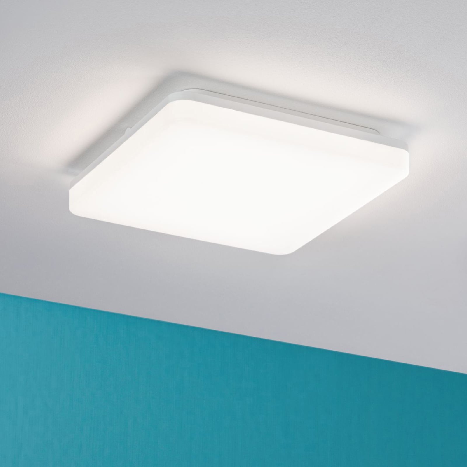 LED panel Cela kvadratisk 28x28 cm hvit IP44 bryterfunksjon