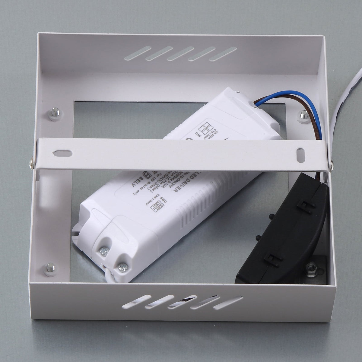 LED-panel Enhife hvit aluminium 30x30 cm 4000K 14W med ledning