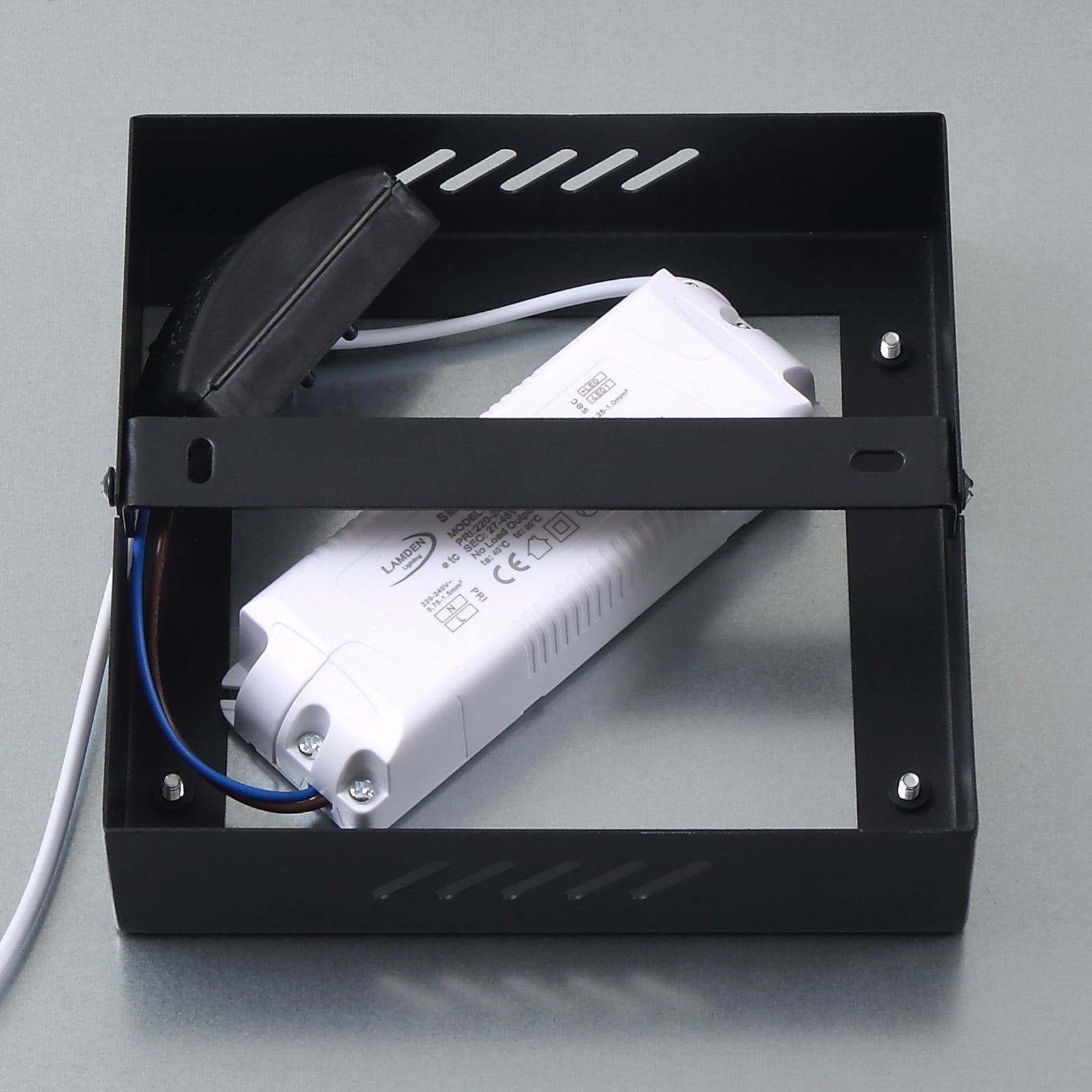 Nærbilde av LED-panel Enhife svart 30x30 cm 4000K nøytralhvit lys