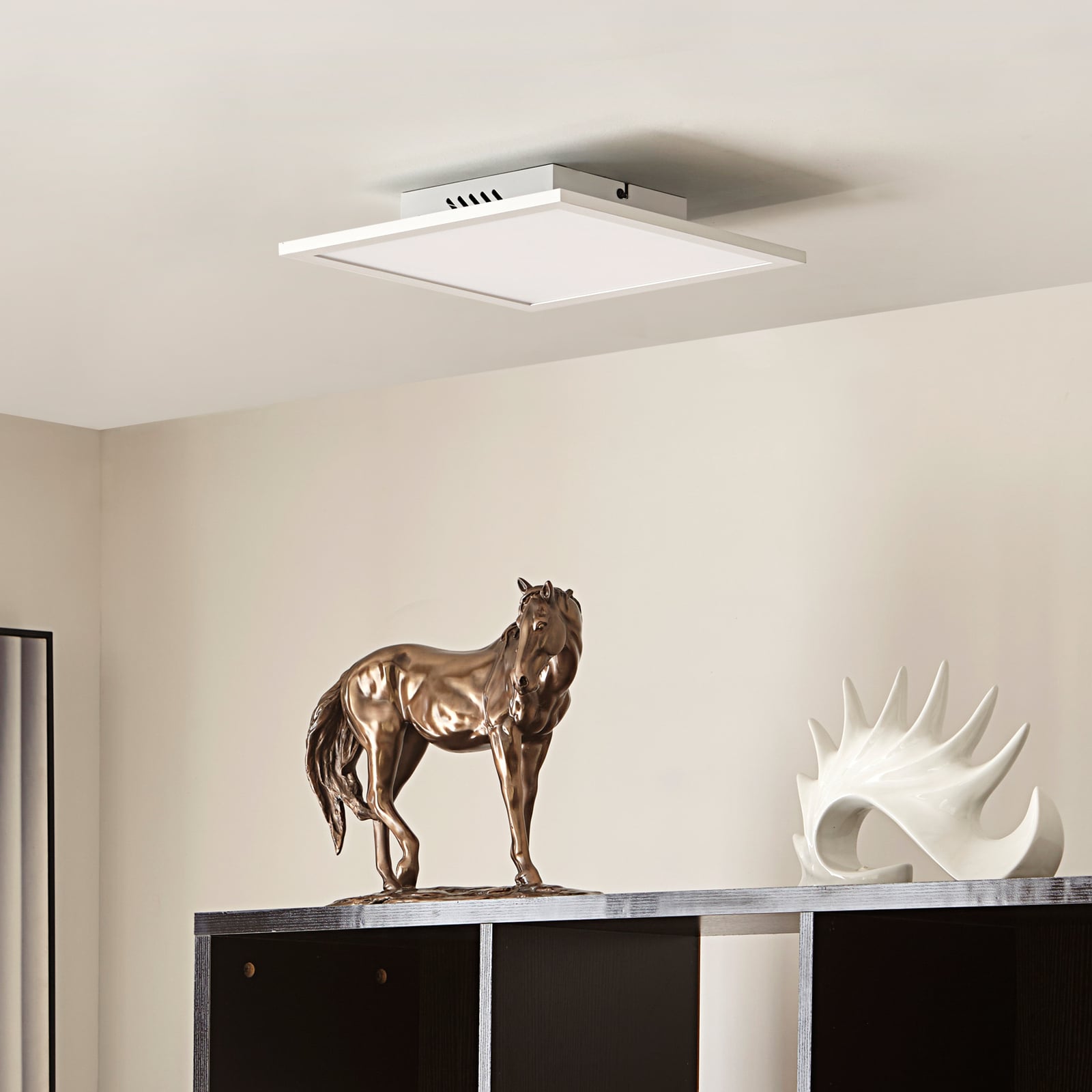 LED-panel Lamin CCT dimbar 30x30 cm med fjernkontroll bakside