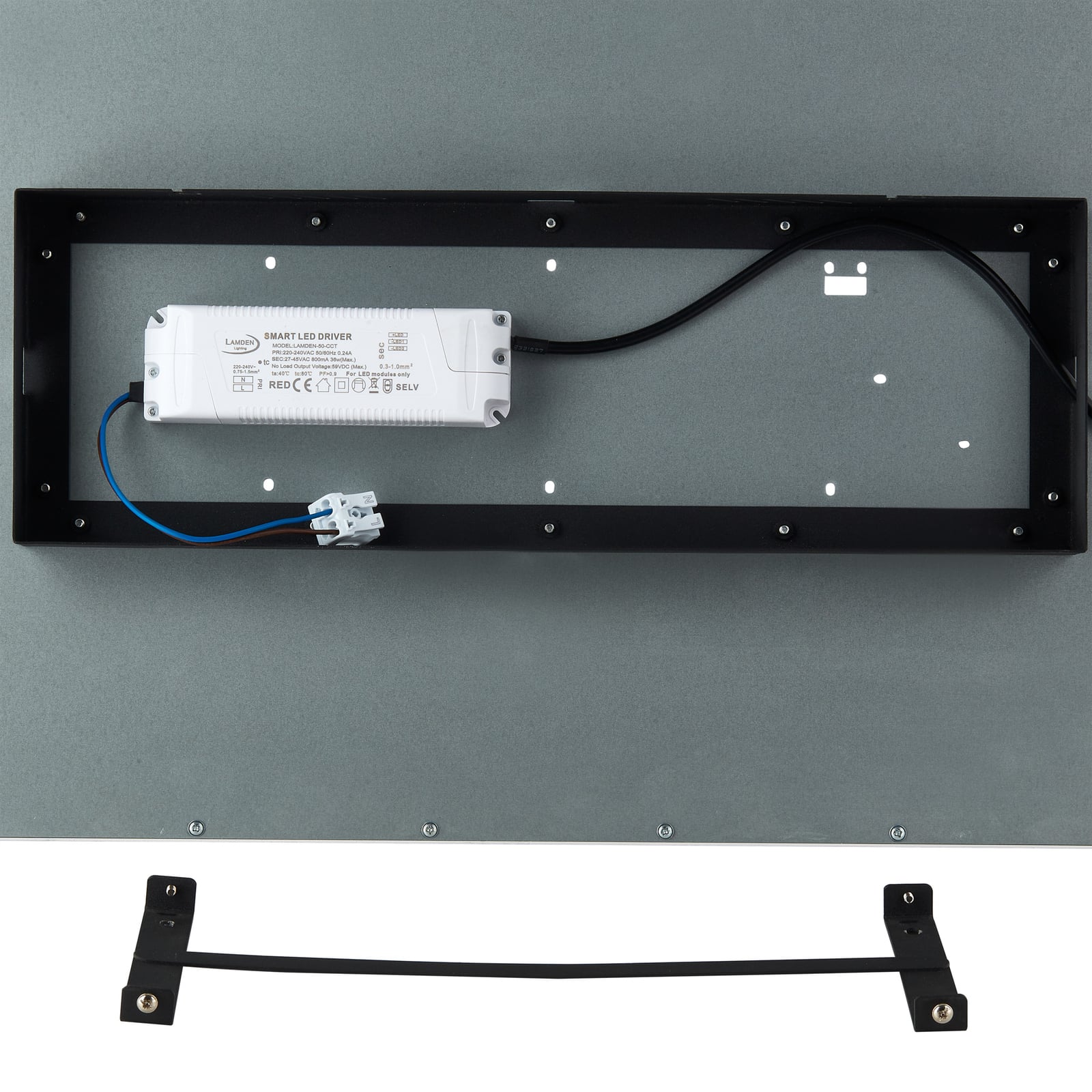 LED-panel Lamin svart 120 cm CCT dimbar fjernkontroll installasjon