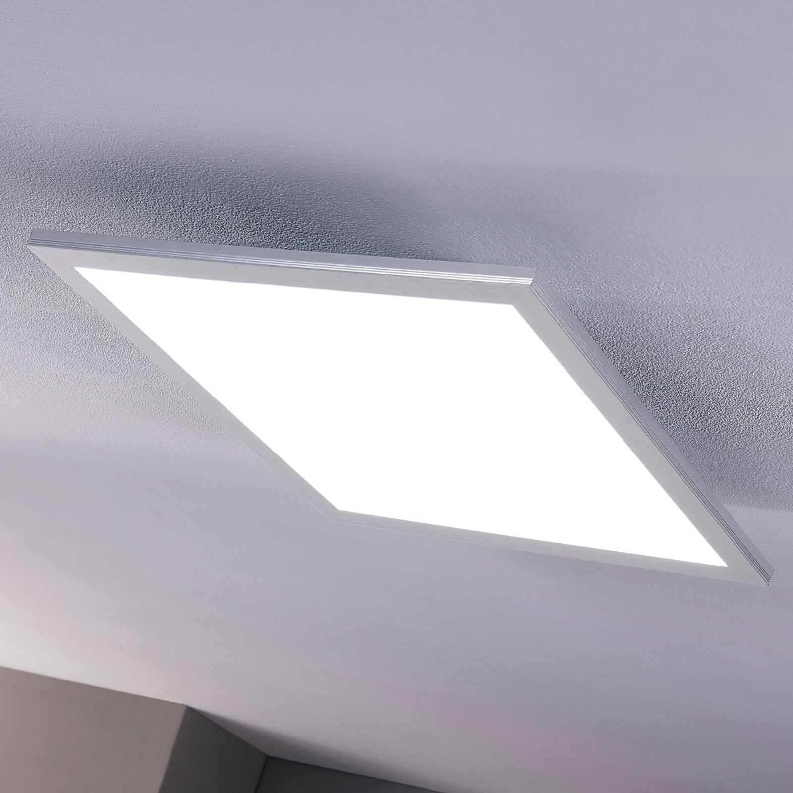 LED-panel Livel 2er-sett dimbar CCT 40x40 cm sølv detalj