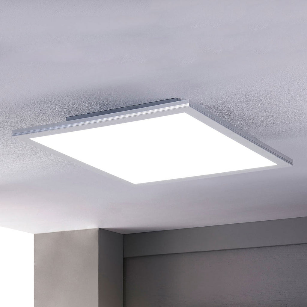 LED-panel Livel CCT dimbar 62x62 cm med fjernkontroll forfra
