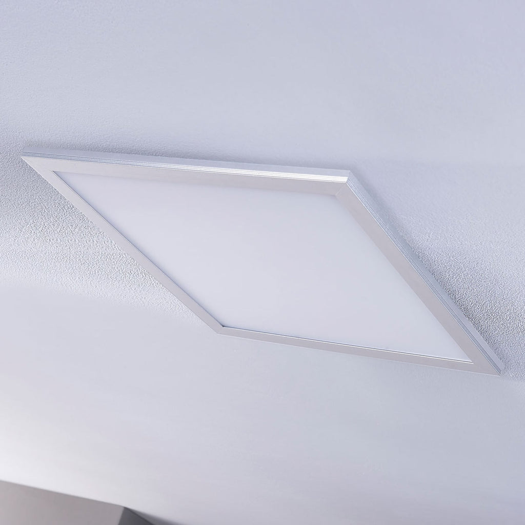 Sideprofil av LED-panel Livel CCT dimbar 62x62 cm med fjernkontroll