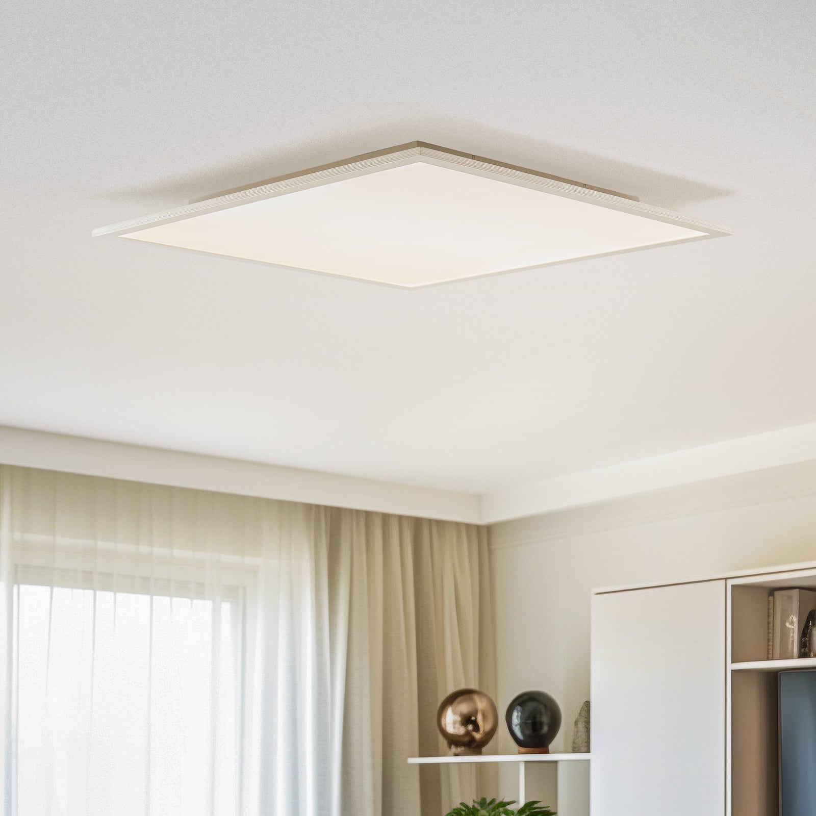 LED-panel Livel sølv aluminium 62x62 cm forfra