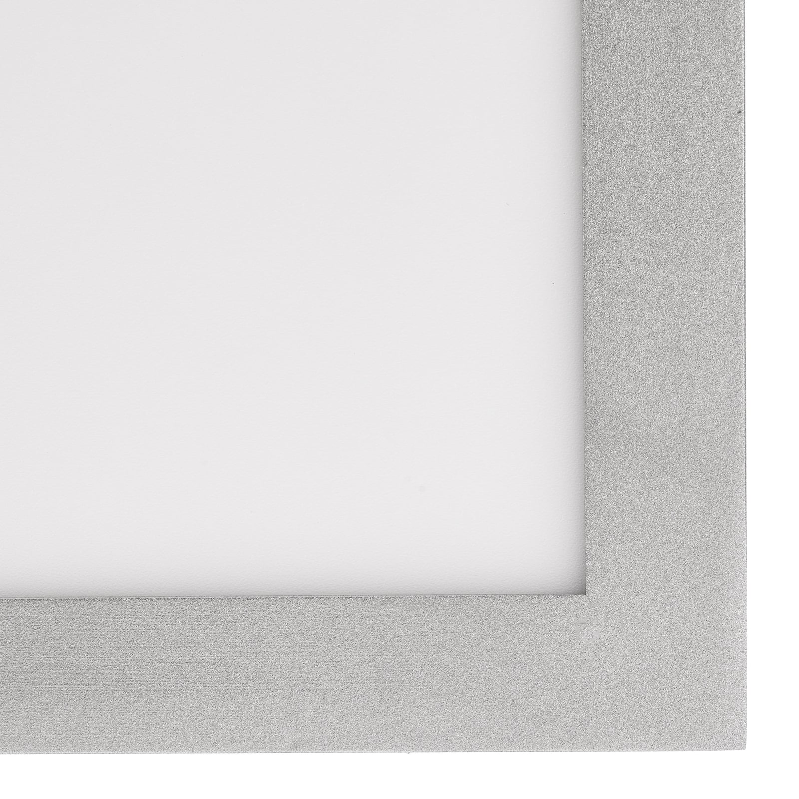 LED-panel Livel sølv aluminium 62x62 cm nærbilde av lys