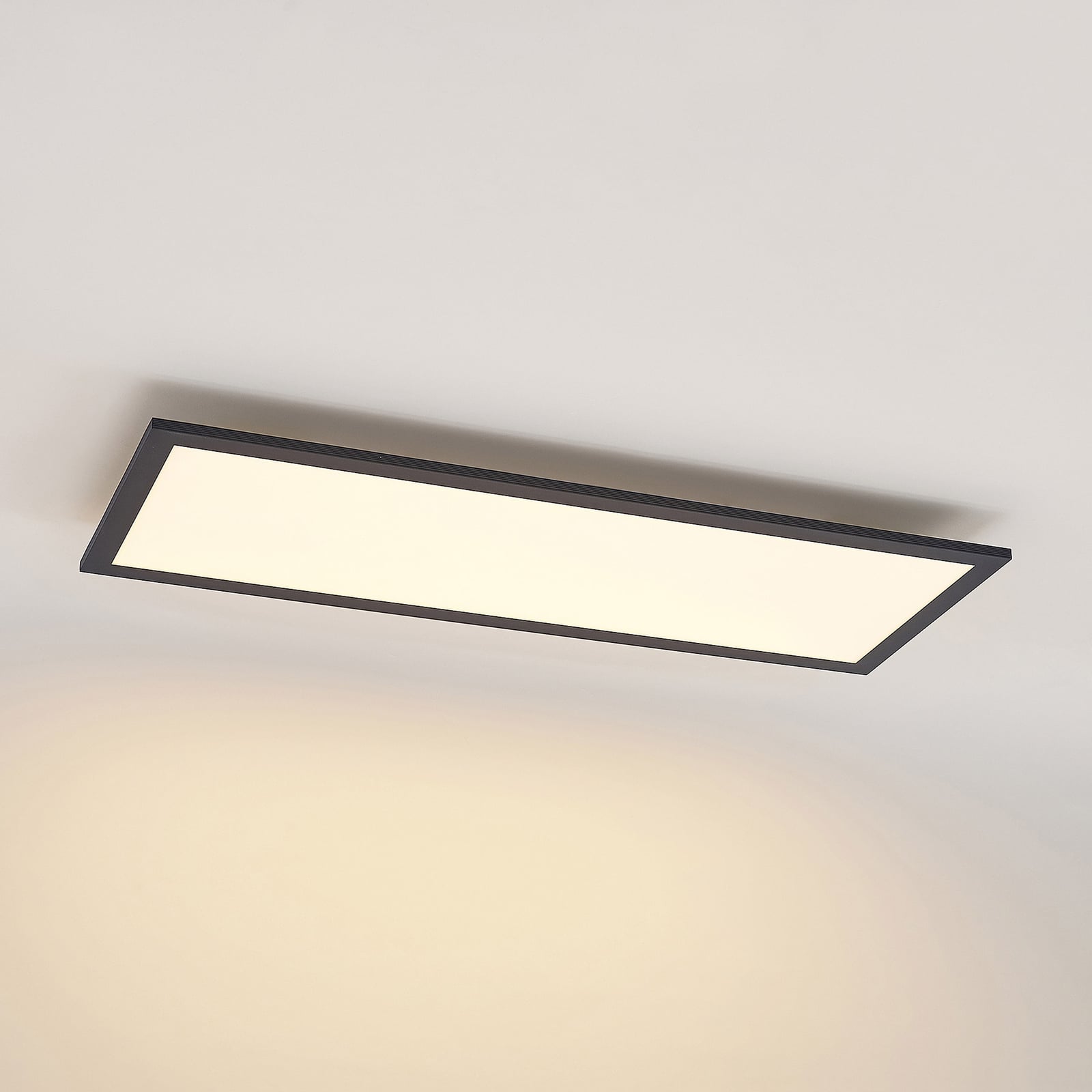 LED-panel Nelios CCT dimbar svart 80x30 cm 36W nærbilde