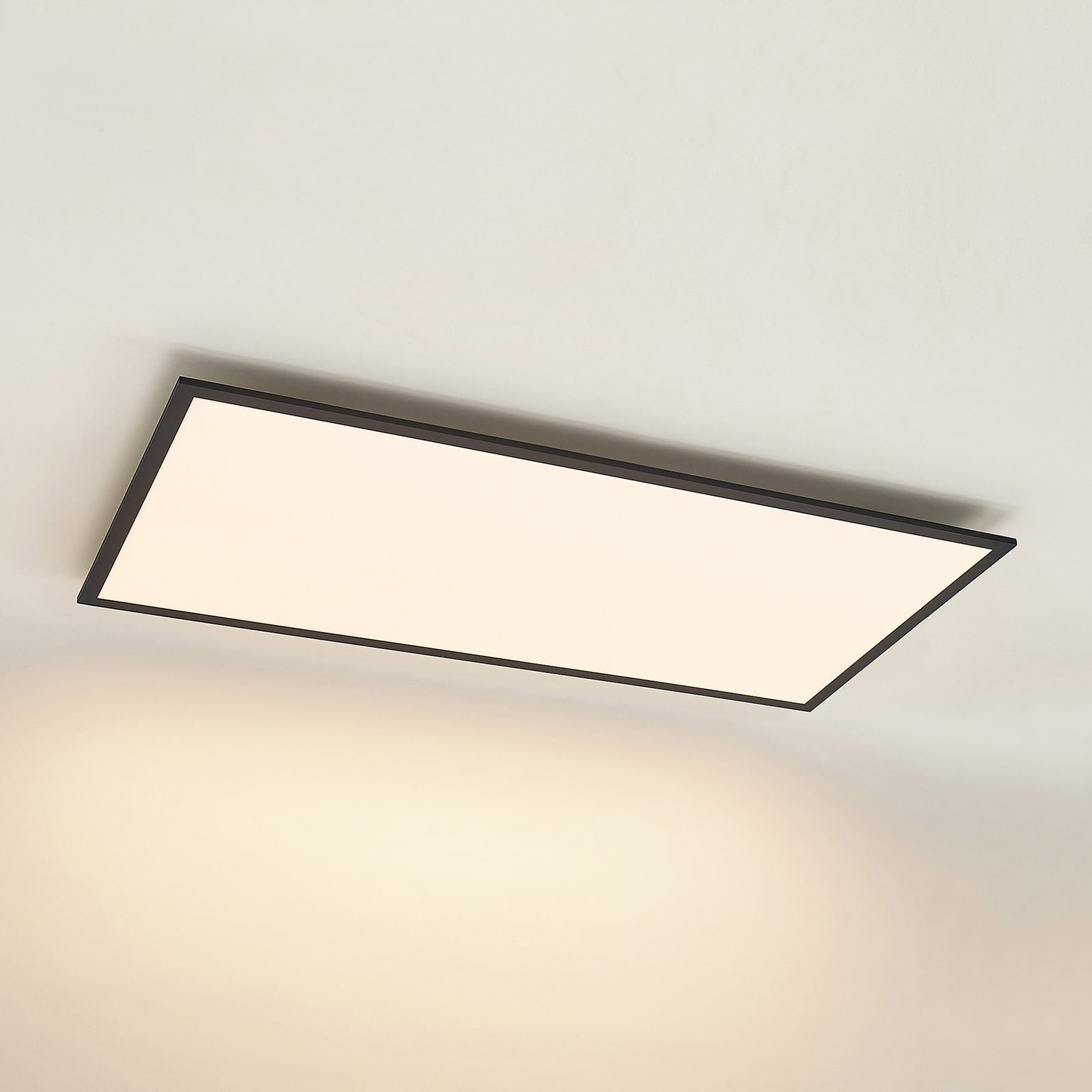 LED-panel Nelios dimbar CCT 120x60 cm svart aluminium lysdetalj
