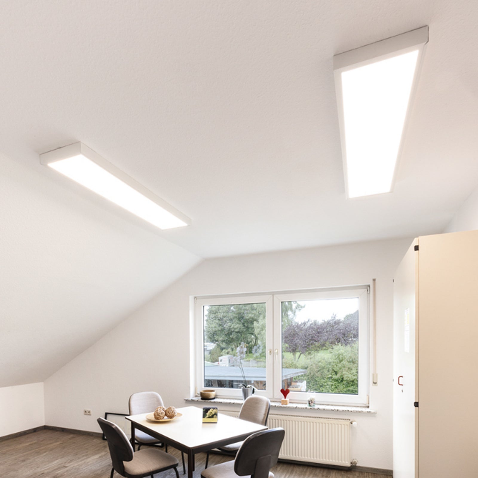 LED-panel PANELbig-ugr bakside med monteringsdetaljer