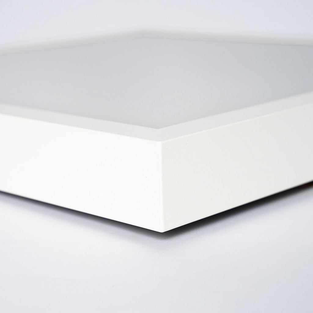 LED-panel PANELbig-ugr nærbilde av aluminiumramme