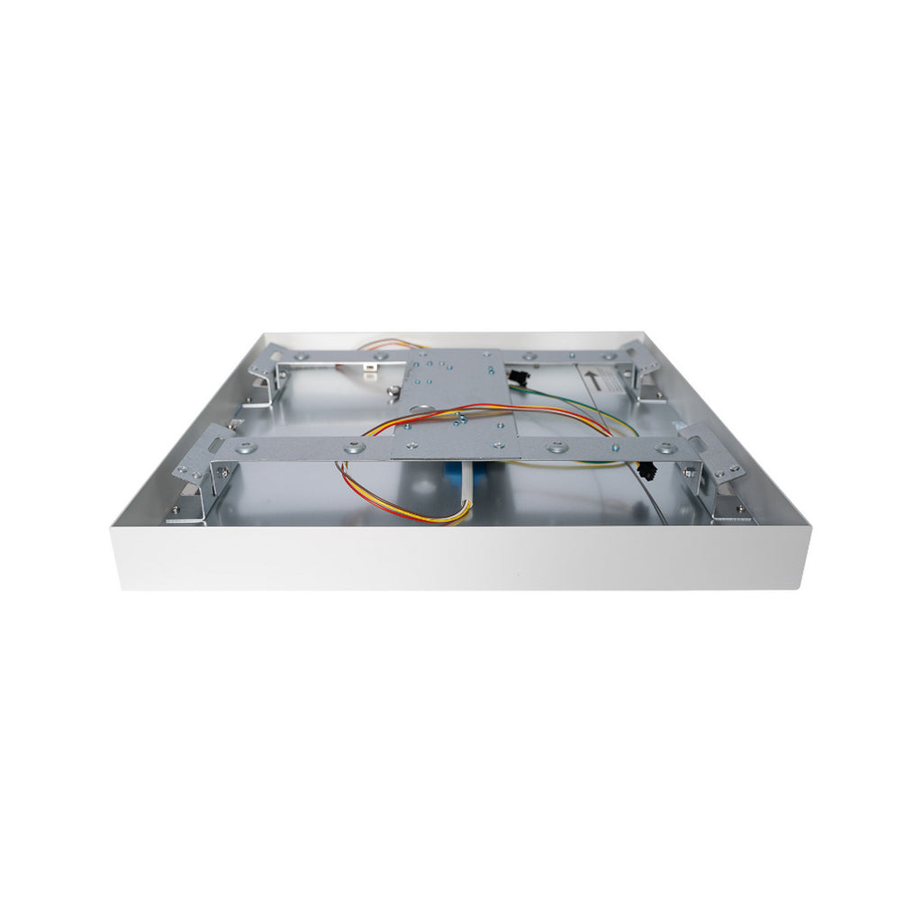 LED-panel PANELbig-ugr montert i hvitt tak