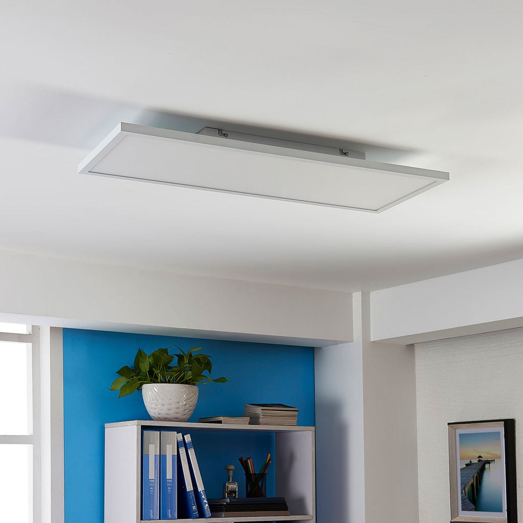 Detalj av metall- og akryloverflate på LED-panel Philia CCT dimbar