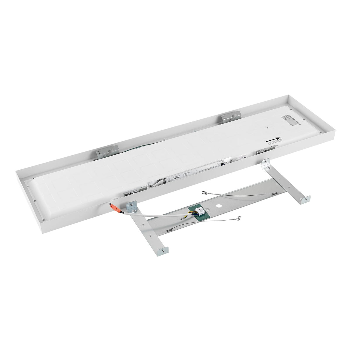 LED-panel PRO OFFICE SANO med lys på i arbeidsrom