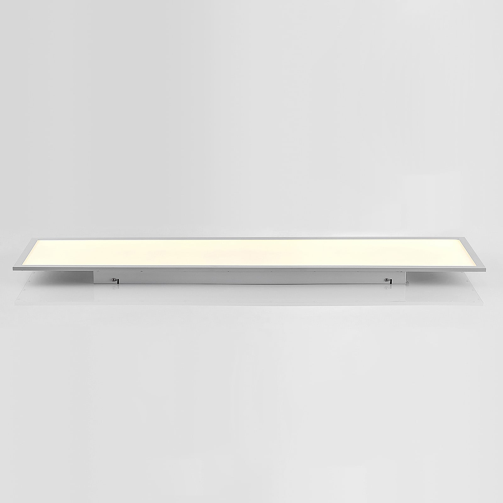 LED-panel Quais 120x30 cm hvit aluminium lys i rom