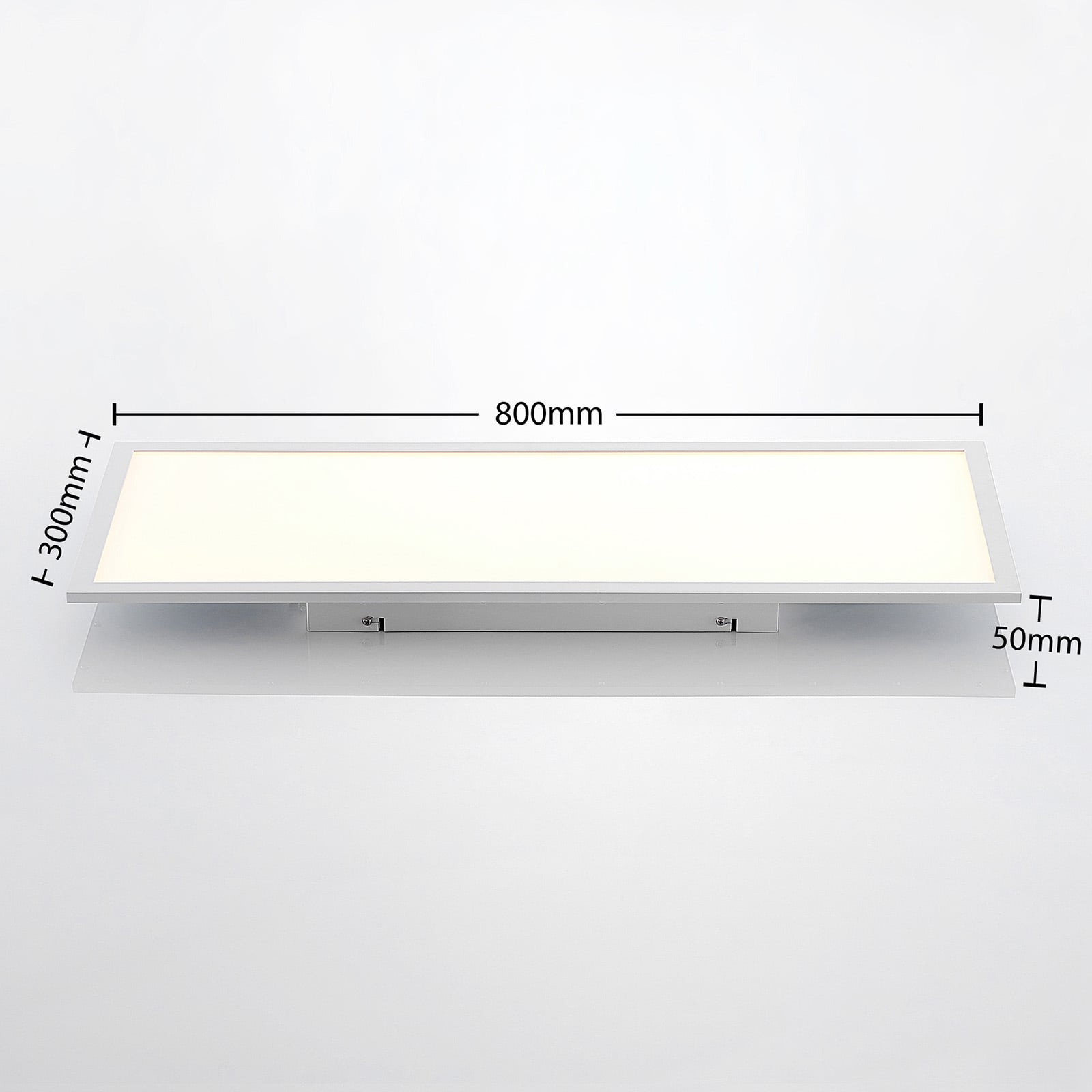 LED-panel Quais hvit aluminium 80x30 cm montert i tak