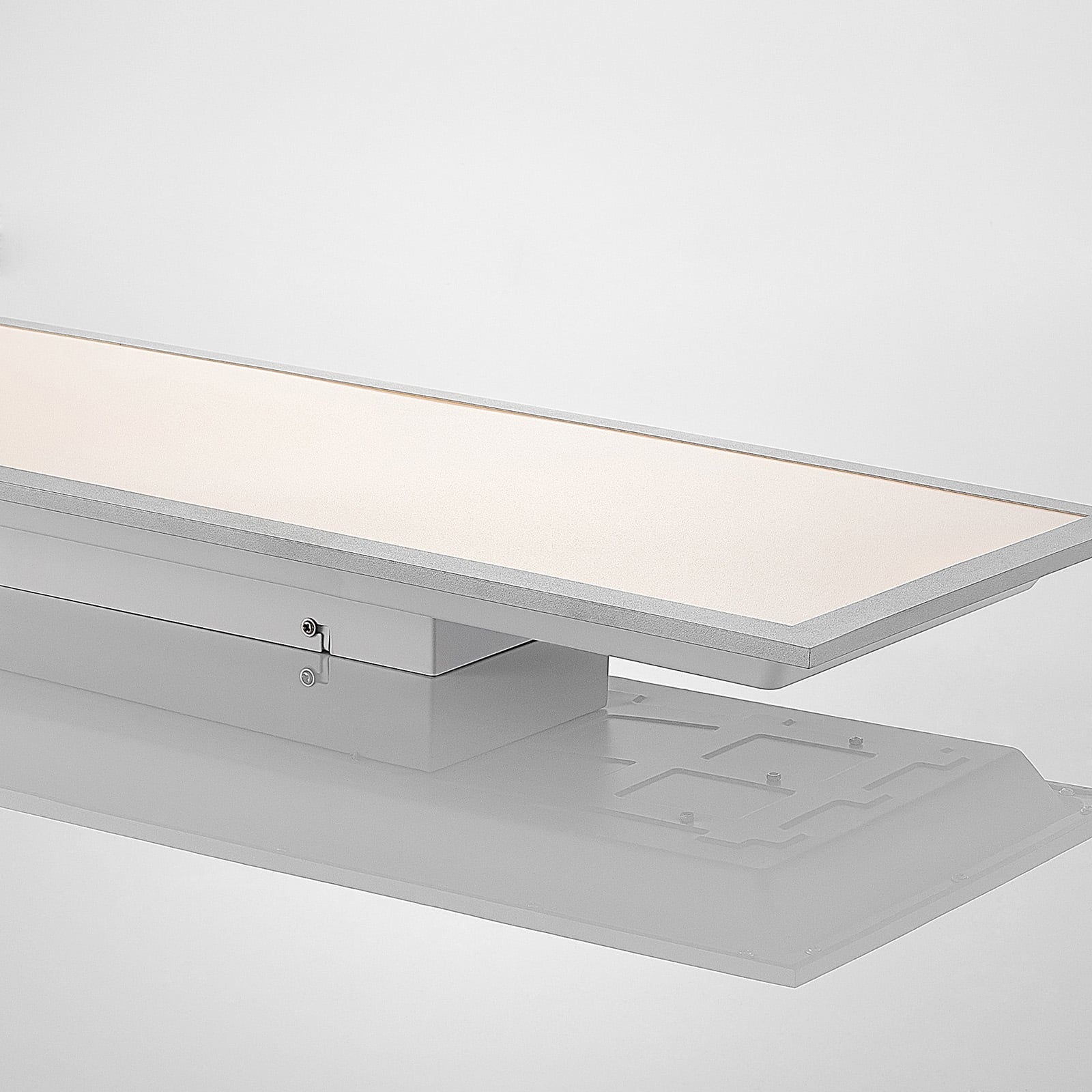 LED-panel Stenley CCT dimbar 120x30 cm med fjernkontroll i bruk
