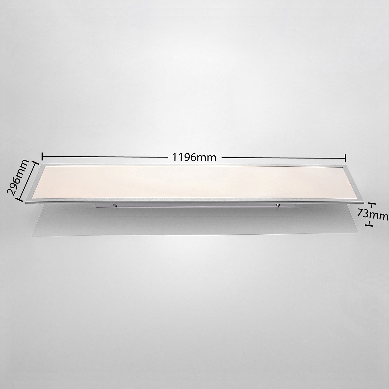 Montert LED-panel Stenley sølv/hvit 120x30 cm i tak